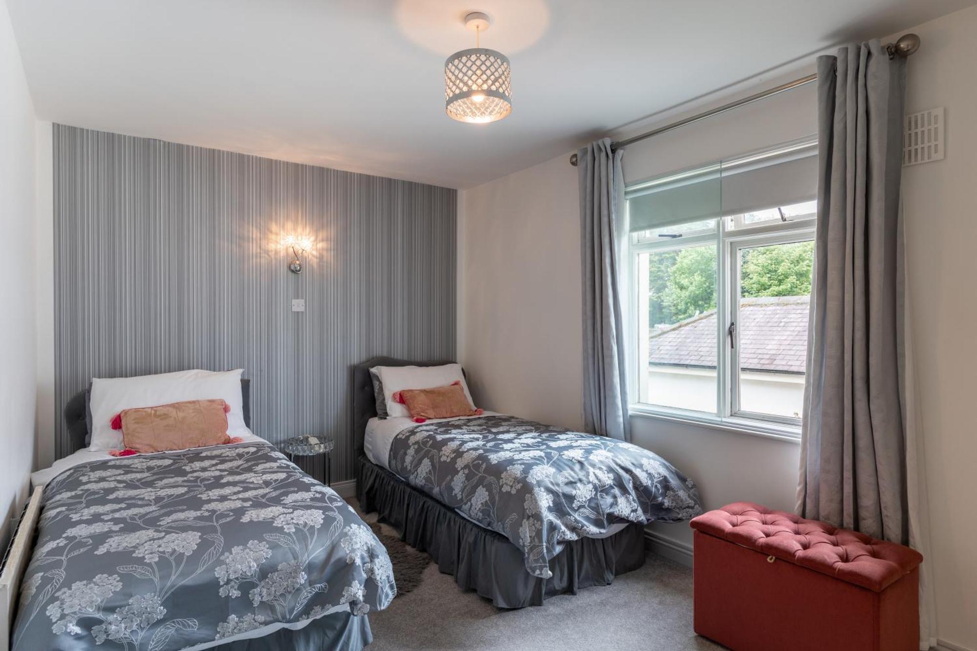 Three-Bedroom Home In Tulfarris Village, Wicklow 블레싱턴 외부 사진