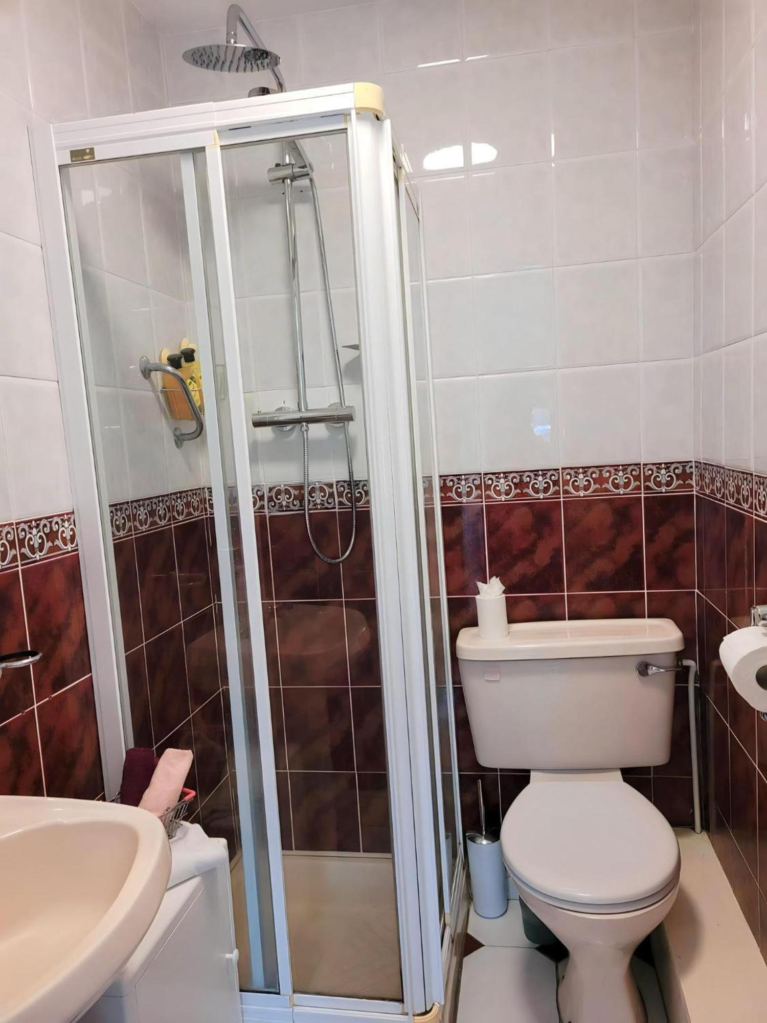 Three-Bedroom Home In Tulfarris Village, Wicklow 블레싱턴 외부 사진